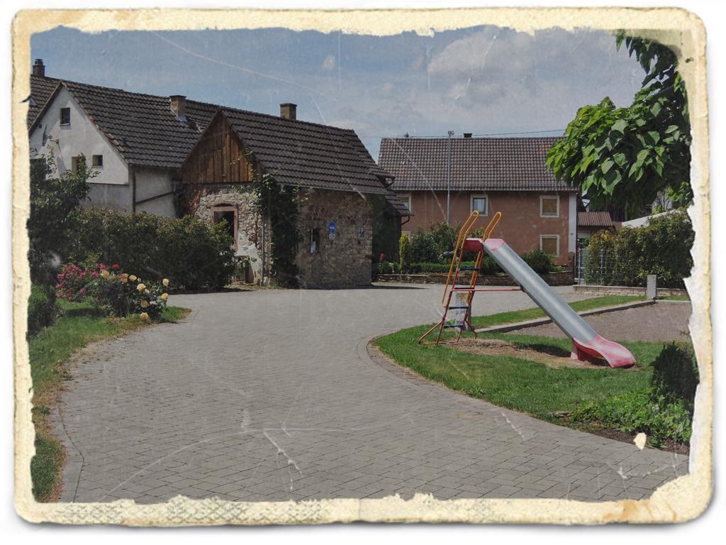 Hotel - Restaurant Hirschen - Werneths Landgasthof Beim Europa- Park Rust Райнхаузен Екстериор снимка